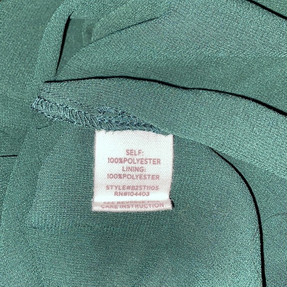 Boutique Deep Forest Green Chiffon Blouse With Bishop Sleeves - Picture 6 of 6